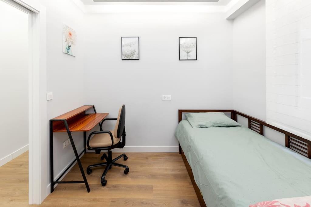 Апартаменты Precioso Piso Con Terraza En Centro De Гранада Экстерьер фото